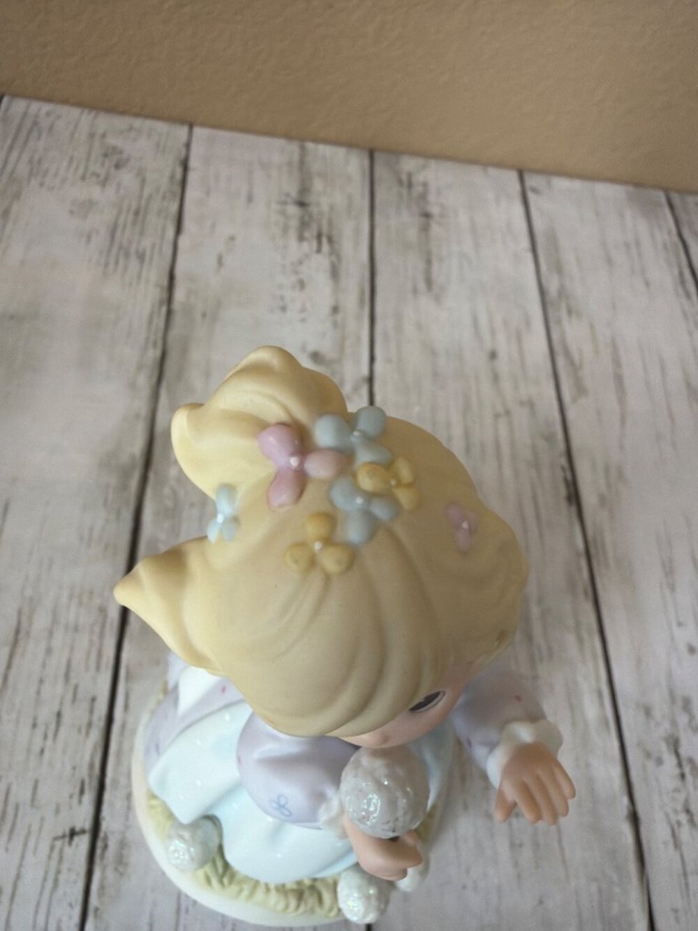 Precious Moments 2001 Nearer to the Heart of God Figurine #890731 - No Box/COA - Picture 10 of 14
